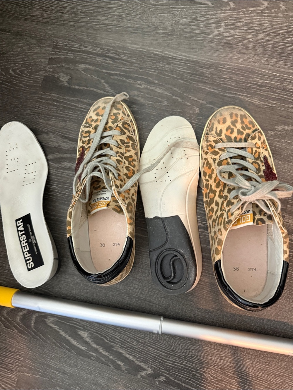 Golden Goose superstar Leopard Print Sneakers with Gray Laces and glitter star - Picture 7 of 7